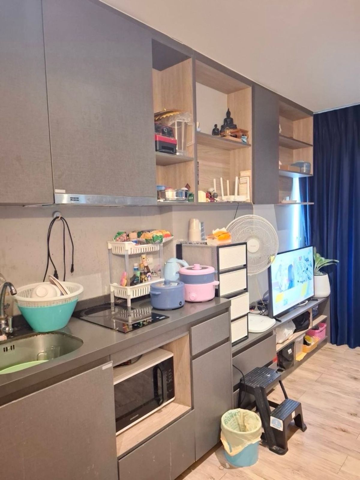 For SaleCondoBangna, Bearing, Lasalle : Urgent sale, Aspen Lasale Condo (Spen Lasal), near BTS, Yellow Line, Building B1, Floor 6, Size 24 sqm. Price 1,280,000 baht.