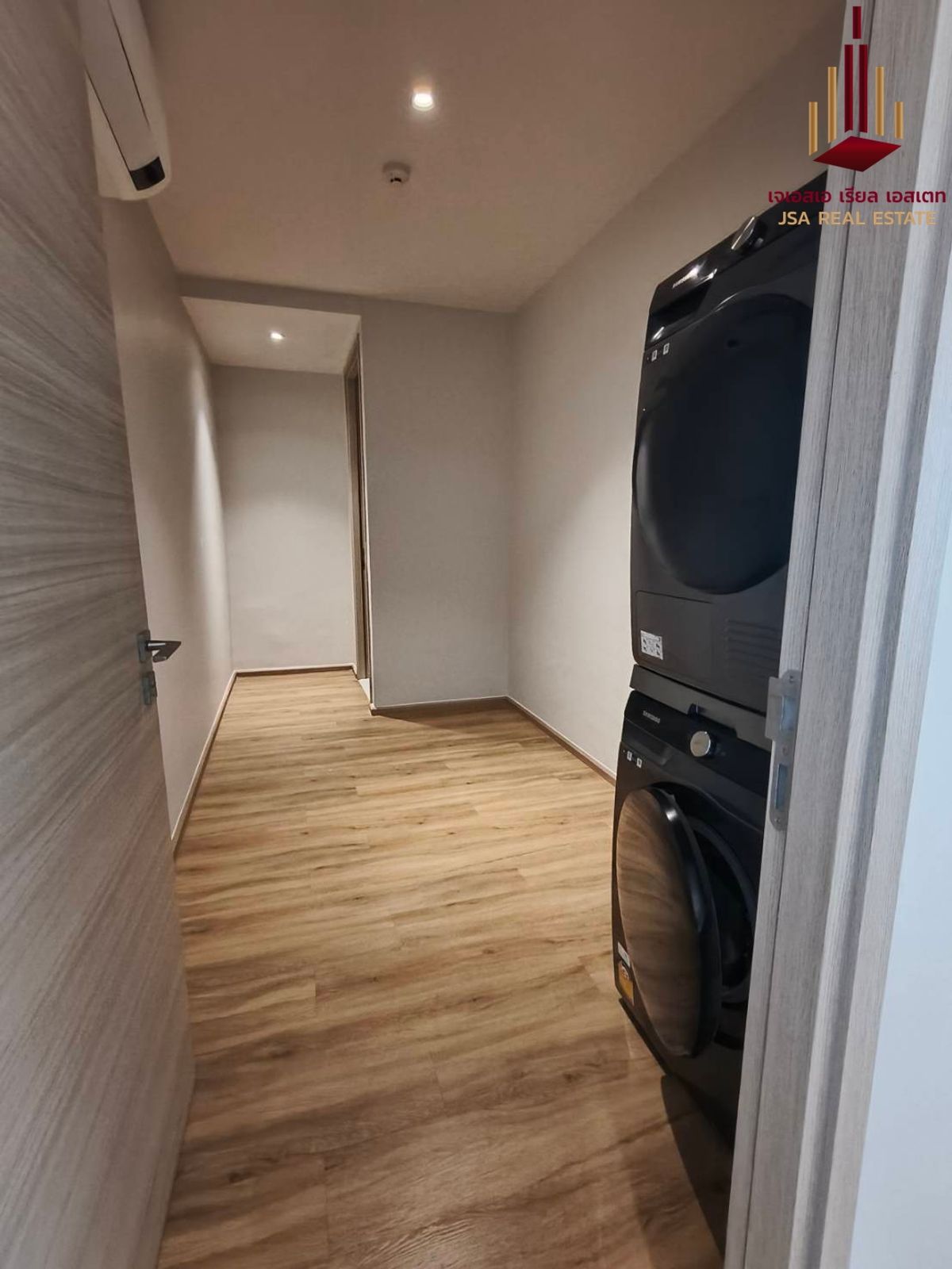 For RentCondoBangna, Bearing, Lasalle : ✨ Rent ✨ Bearing Residence Price 100,000 baht Room 3B/4B