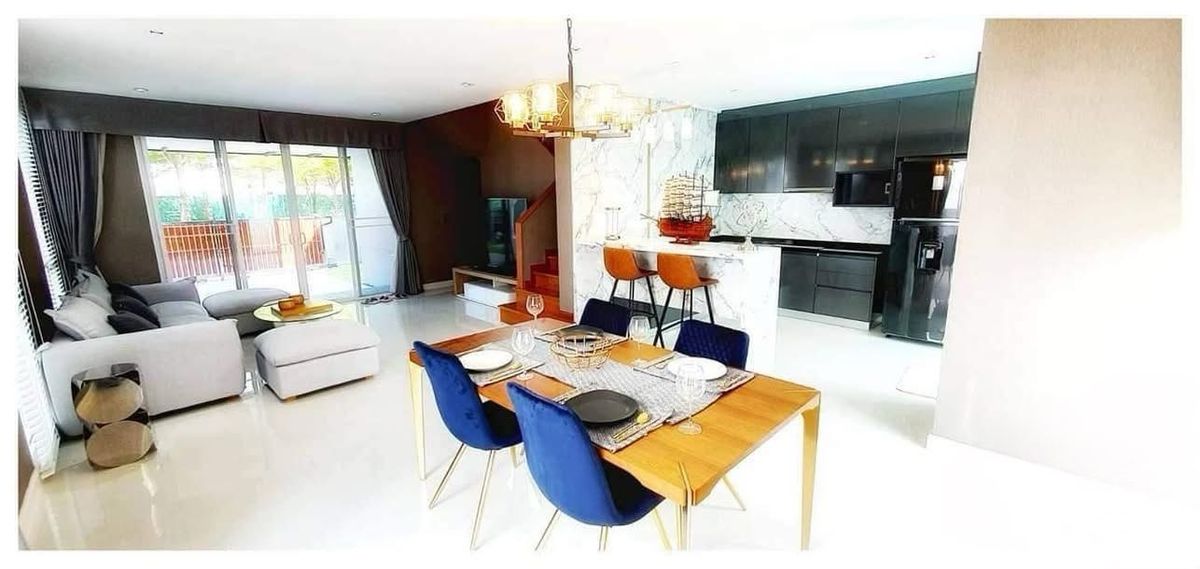 ให้เช่าบ้านลาดกระบัง สุวรรณภูมิ : AQ ARBOR SUANLUANG RAMA 9 - PATTANAKARN สวนหลวง ร.9-พัฒนาการ 3-story model house