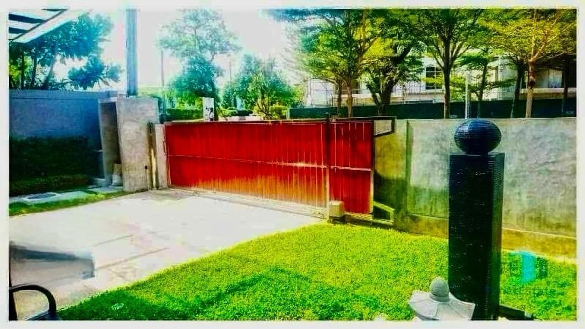 ให้เช่าบ้านลาดกระบัง สุวรรณภูมิ : AQ ARBOR SUANLUANG RAMA 9 - PATTANAKARN สวนหลวง ร.9-พัฒนาการ 3-story model house