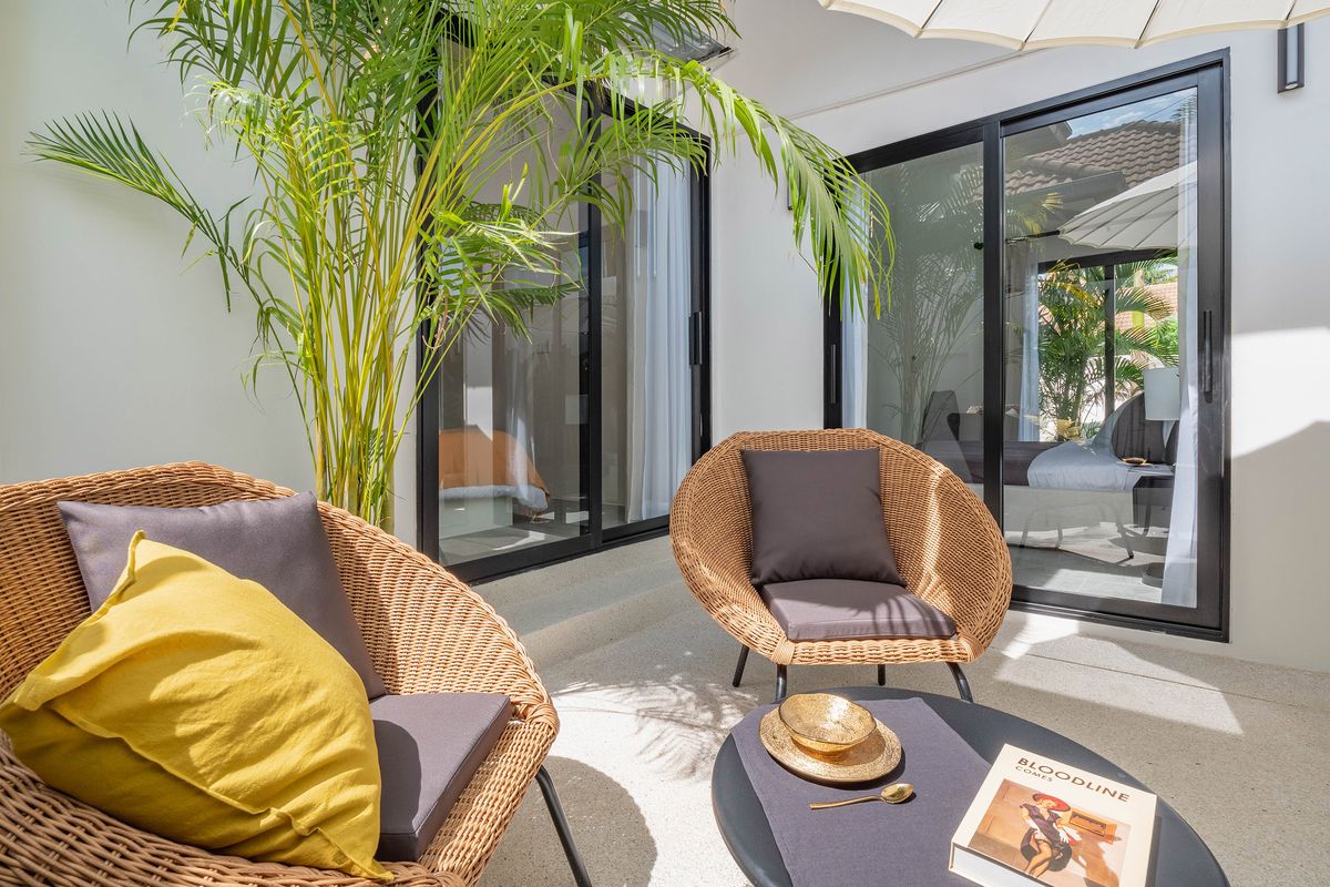 ขายบ้านพัทยา บางแสน ชลบุรี สัตหีบ : Tropical Designer Villa with Saltwater Pool in Pattaya | 15.8 MB