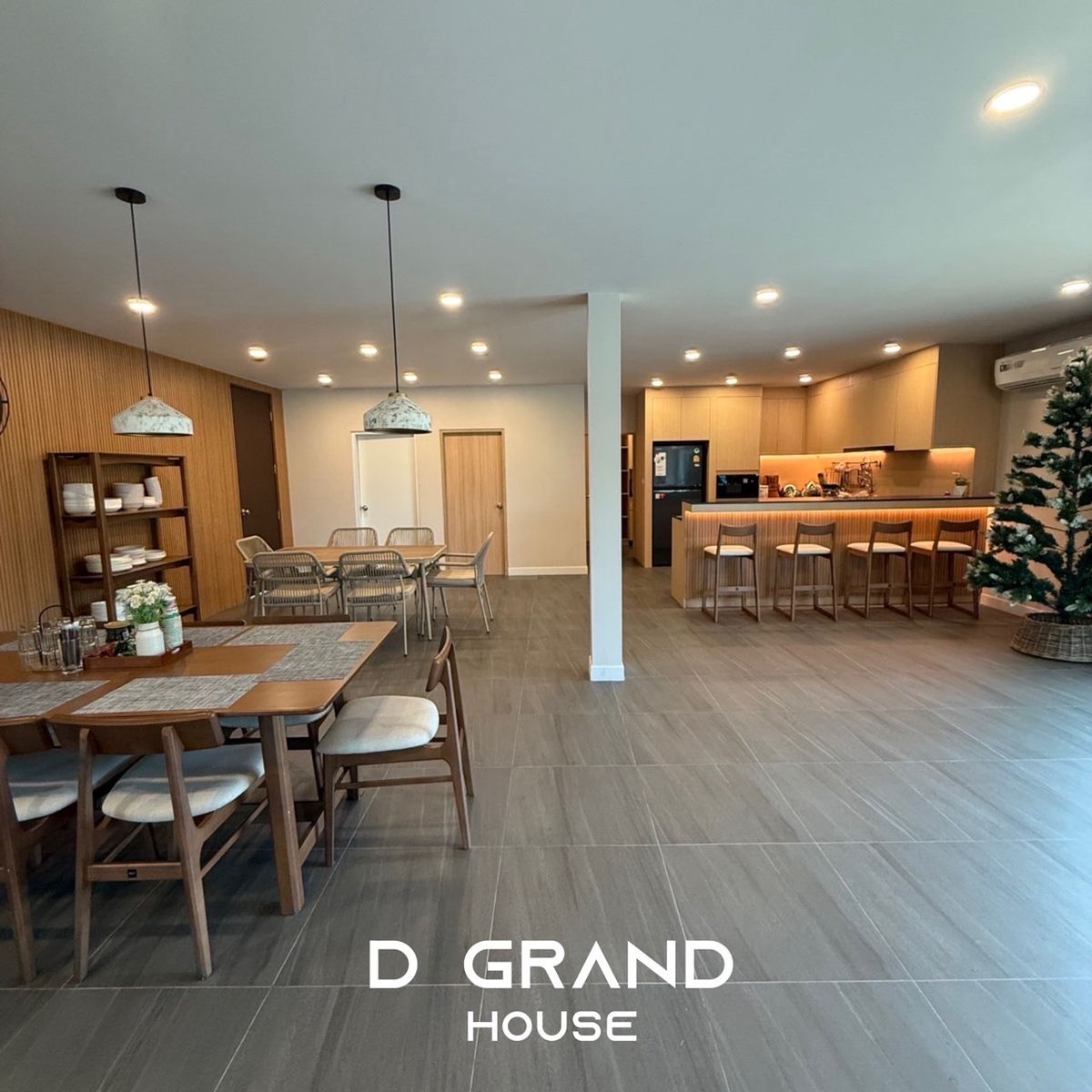 ขายบ้านปากช่อง เขาใหญ่ : Pool villa หรู  Rare Item ใกล้ Dusit D2  บนที่ดินกว่า 378.9 ตร.วา และพื้นที่ใช้สอยกว่า 1,106 ตร.ม.