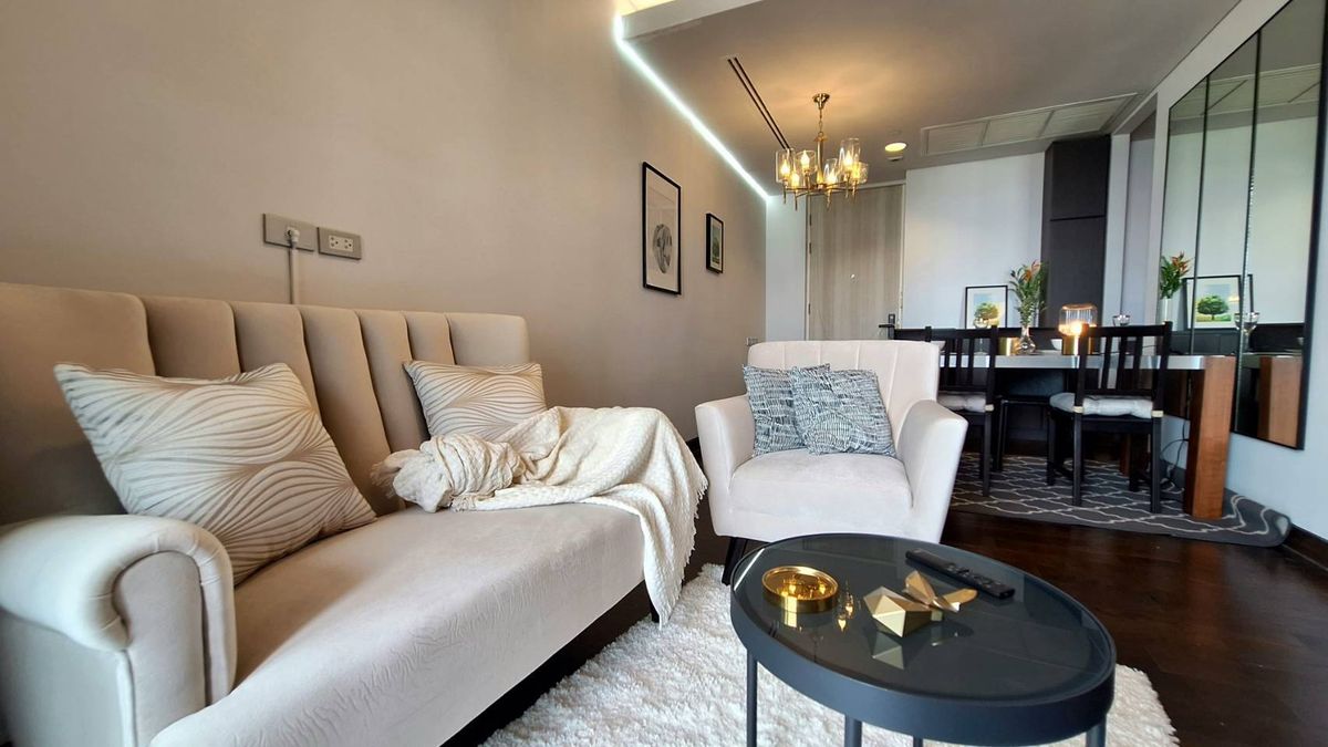 ให้เช่าคอนโดสุขุมวิท อโศก ทองหล่อ : เช่าคอนโดสุขุมวิท the lumpini 24 2 bed 2 bath 