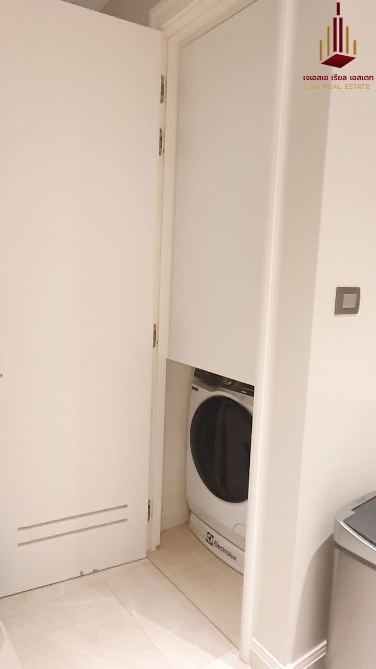 ให้เช่าคอนโดวงเวียนใหญ่ เจริญนคร : ✨ For  Rent: Magnolias Waterfront Residences  Condo ✨  💰 Only 120,000  THB/month