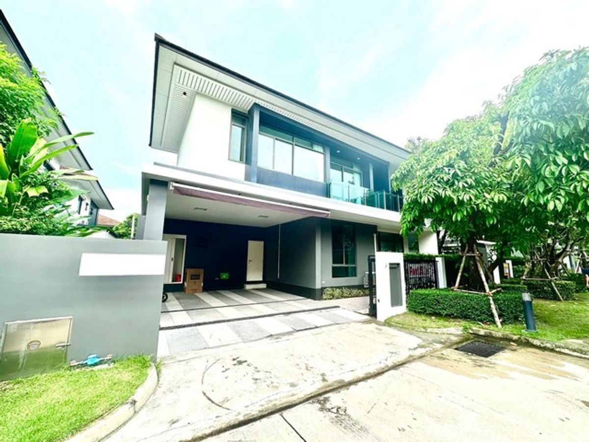 ให้เช่าบ้านพัฒนาการ ศรีนครินทร์ : HR2878ให้เช่าบ้านเดี่ยว โครงการเศรษฐสิริ กรุงเทพกรีฑา 1 ตกแต่งพร้อมเฟอร์นิเจอร์บิวท์อิน ใกล้ร.ร.นานาชาติ ไบรท์ตัน