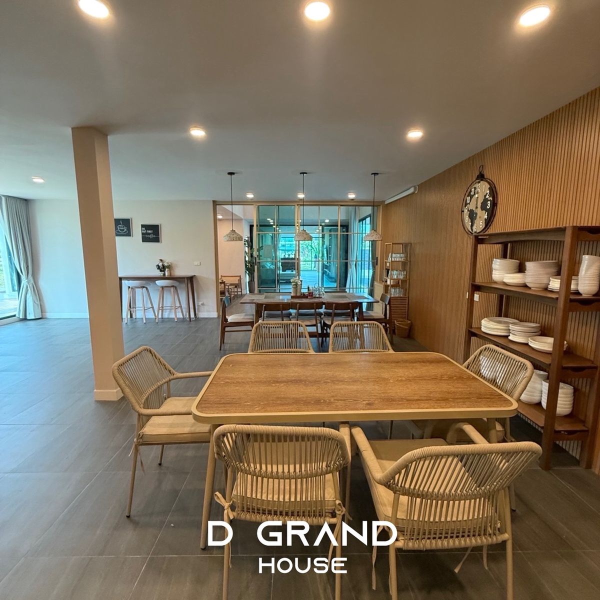 ขายบ้านปากช่อง เขาใหญ่ : Pool villa หรู  Rare Item ใกล้ Dusit D2  บนที่ดินกว่า 378.9 ตร.วา และพื้นที่ใช้สอยกว่า 1,106 ตร.ม.