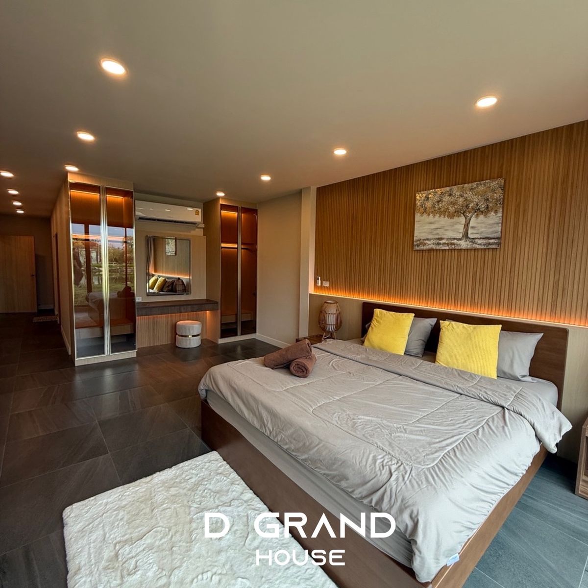 ขายบ้านปากช่อง เขาใหญ่ : Pool villa หรู  Rare Item ใกล้ Dusit D2  บนที่ดินกว่า 378.9 ตร.วา และพื้นที่ใช้สอยกว่า 1,106 ตร.ม.