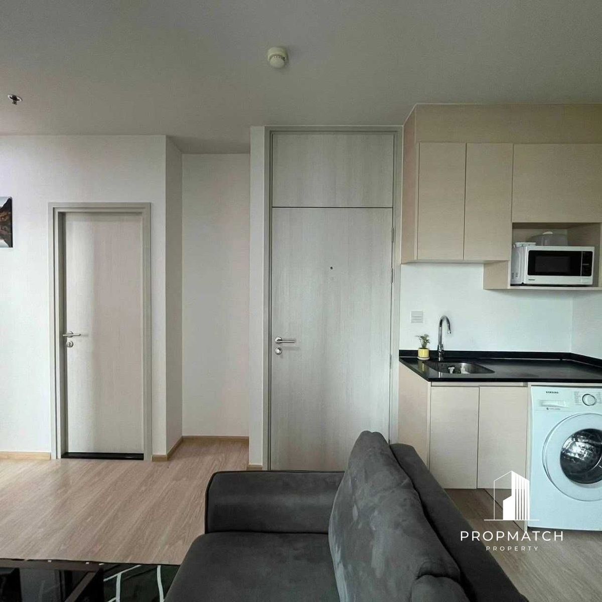 ขายคอนโดรัชดา ห้วยขวาง : ⚡️2นอนถูกสุดในโครงการ⚡️Noble Revolve Ratchada 2 🔥 51sqm 2b2b   6.5mbราคาดีที่สุดในโครงการ💫 สนใจติดต่อพัตเตอร์ 0928895628 Line : plustor_ss