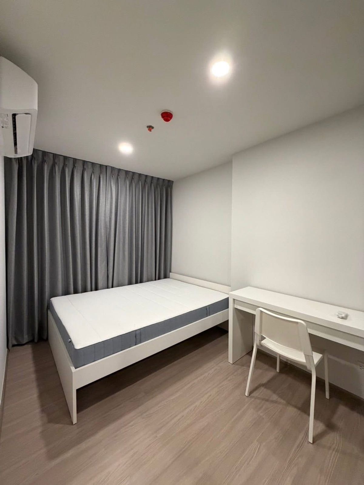 ให้เช่าคอนโดคลองเตย กล้วยน้ำไท : M1361 For Rent Condo Aspire Sukhumvit - Rama 4