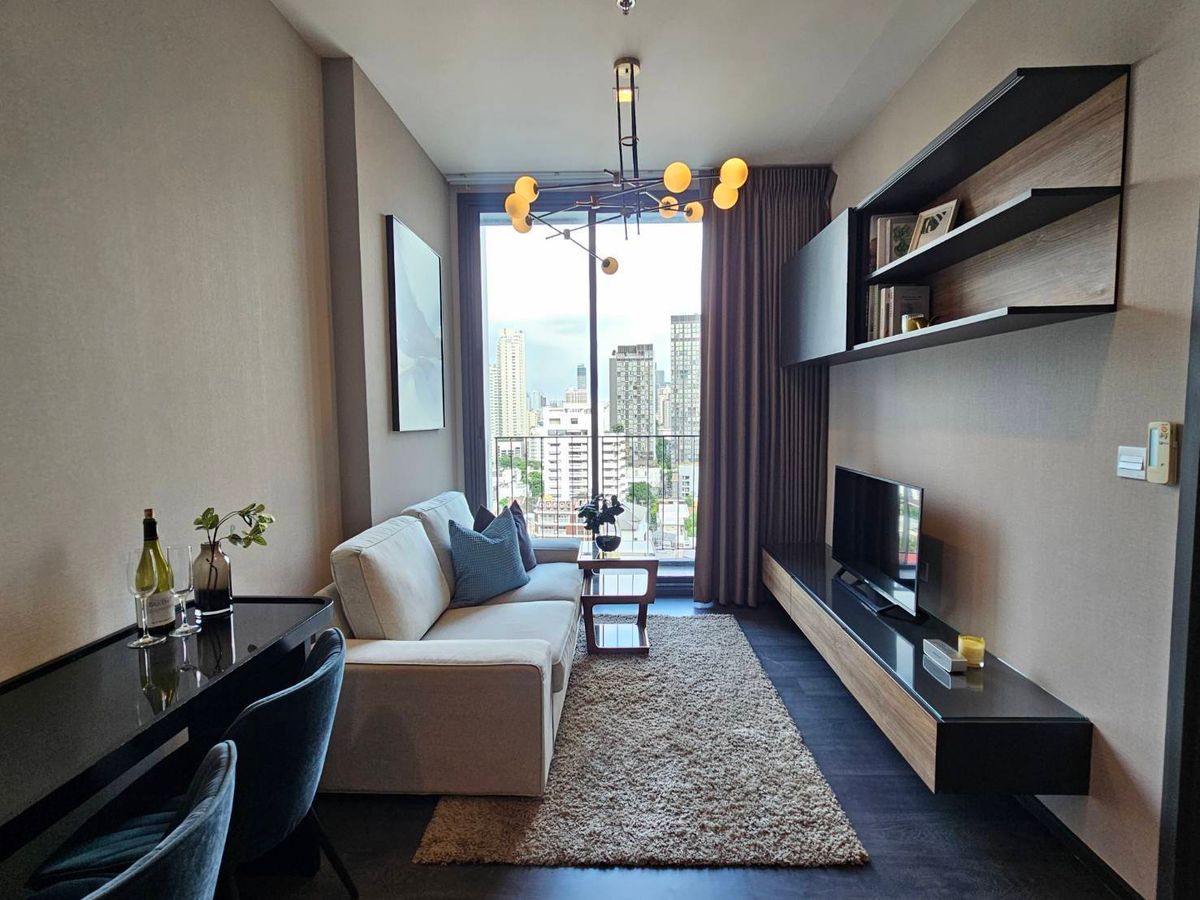 ให้เช่าคอนโดสุขุมวิท อโศก ทองหล่อ : ให้เช่า Edge Sukhumvit 23 ราคา 28,000 บาท [MKr250918]