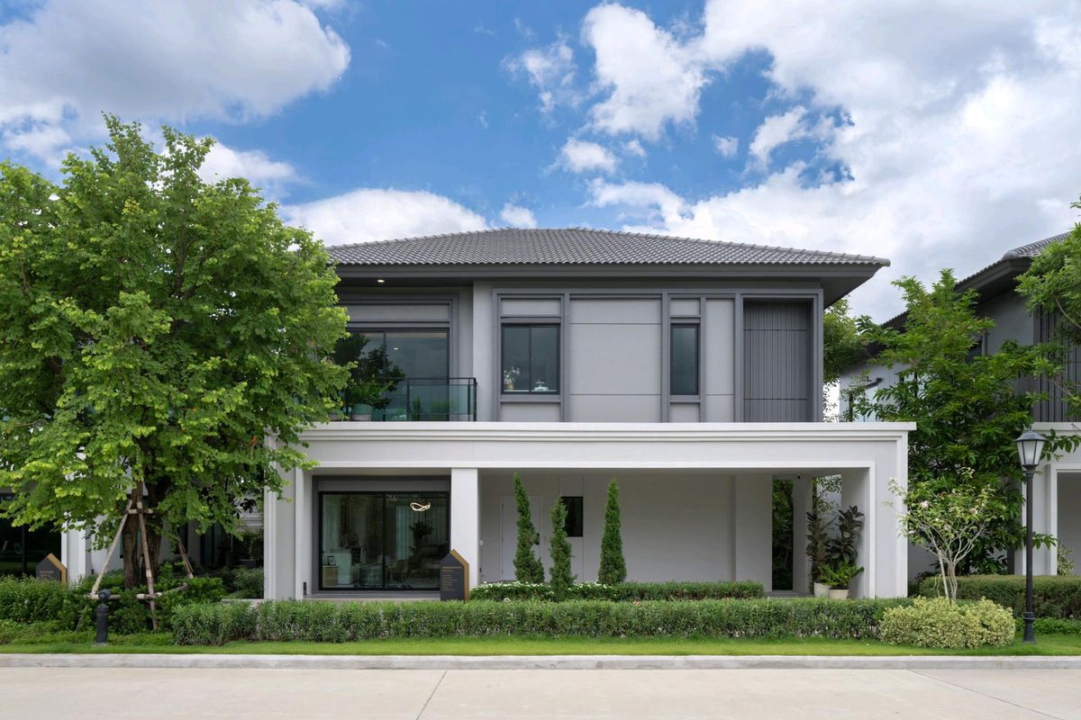 ขายบ้านบางนา แบริ่ง ลาซาล : 🤩 บ้านพร้อมอยู่ วิวสวน🌳 เฟอร์ครบ‼️ พร้อมลากกระเป๋าเข้าอยู่ได้เลย🔥🔥🔥