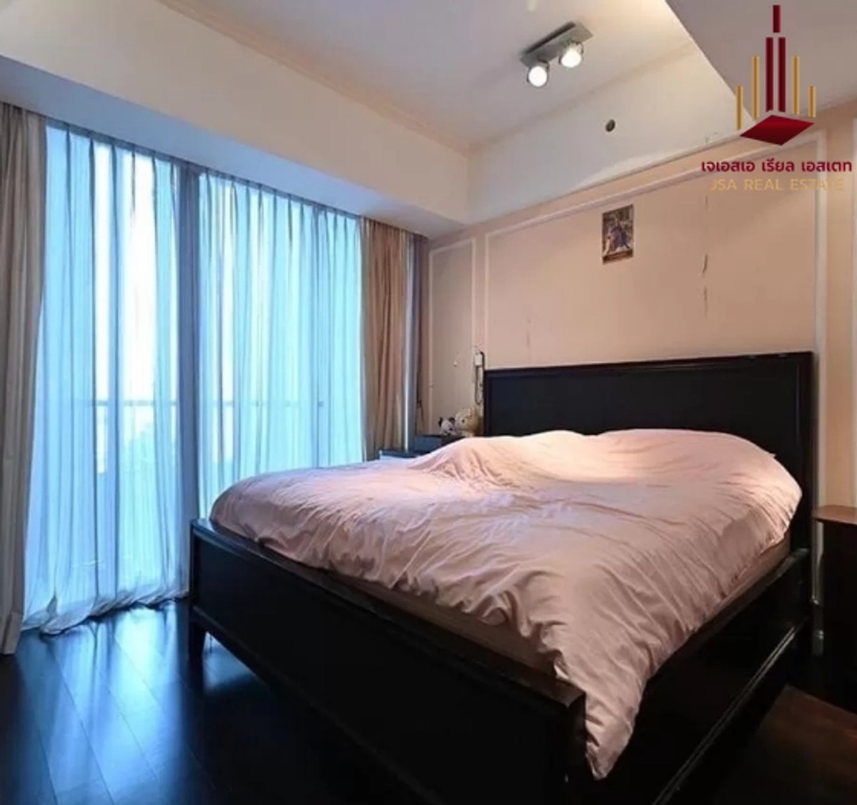 ให้เช่าคอนโดสาทร นราธิวาส : ✨ For Rent: The Met Condo ✨  💰 Only 280,000 THB/month