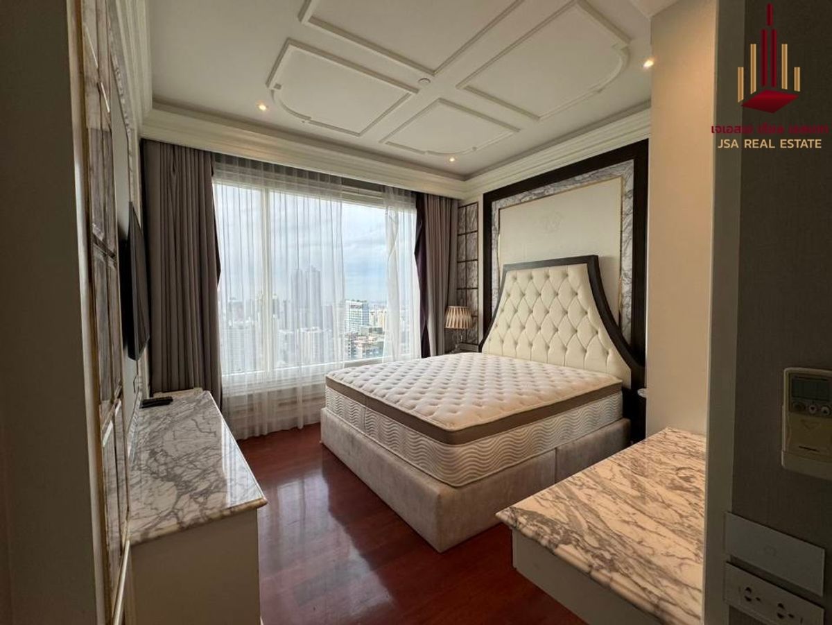 For SaleCondoRama9, Petchburi, RCA : ✨ For RENT: Q Asoke Condo ✨ 💰 ONLY 230,000 THB/Month