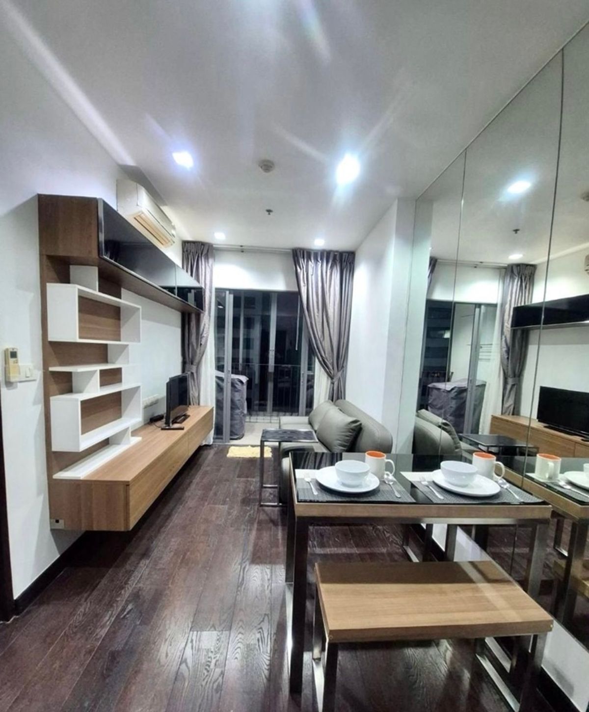 For RentCondoRatchathewi,Phayathai : Renting IDO Q. Phaya Thai, beautiful, good location, ready to be near BTS Phayathai. Interested in Atline.@841QLNR
