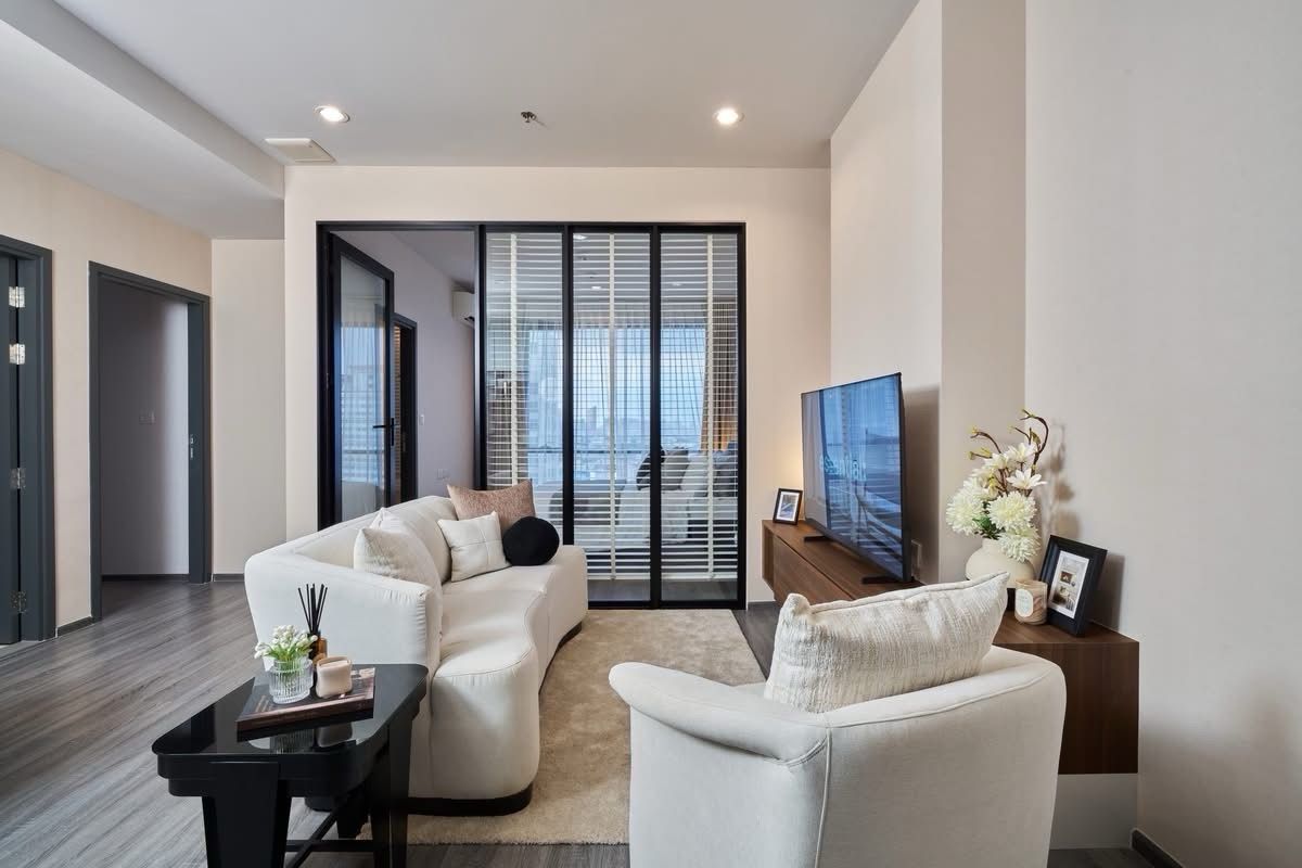 For SaleCondoRatchathewi,Phayathai : 2 new condos, locations in the center of the city 📍 Soi Rang Nam, near BTS and MRT / Phaya Thai Ratchathewi King Power