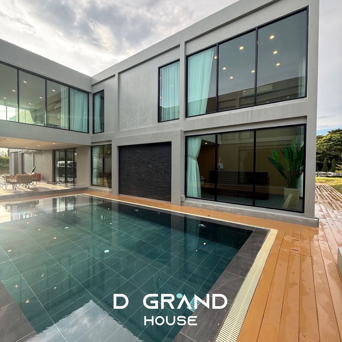 ขายบ้านปากช่อง เขาใหญ่ : Pool villa หรู  Rare Item ใกล้ Dusit D2  บนที่ดินกว่า 378.9 ตร.วา และพื้นที่ใช้สอยกว่า 1,106 ตร.ม.