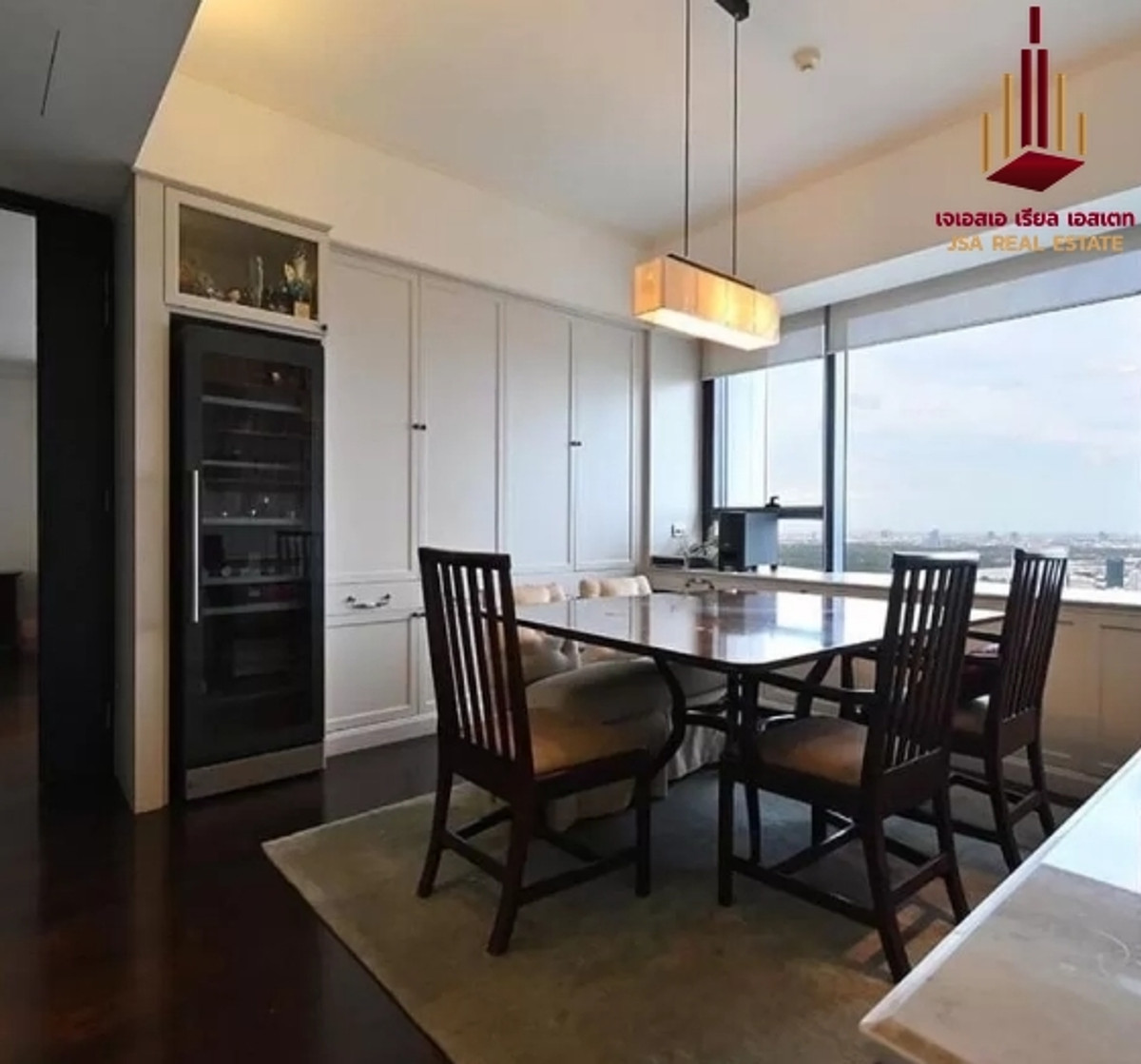 ให้เช่าคอนโดสาทร นราธิวาส : ✨ For Rent: The Met Condo ✨  💰 Only 280,000 THB/month