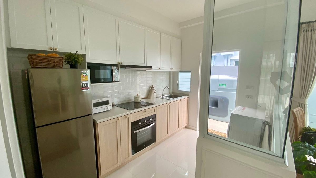 For RentTownhomeBangna, Bearing, Lasalle : Townhouse for rent 📍 Indy 2 Bangna-Ramkhamhaeng 2 📍 3 bedrooms, 3 bathrooms, fully furnished and equipped with appliances