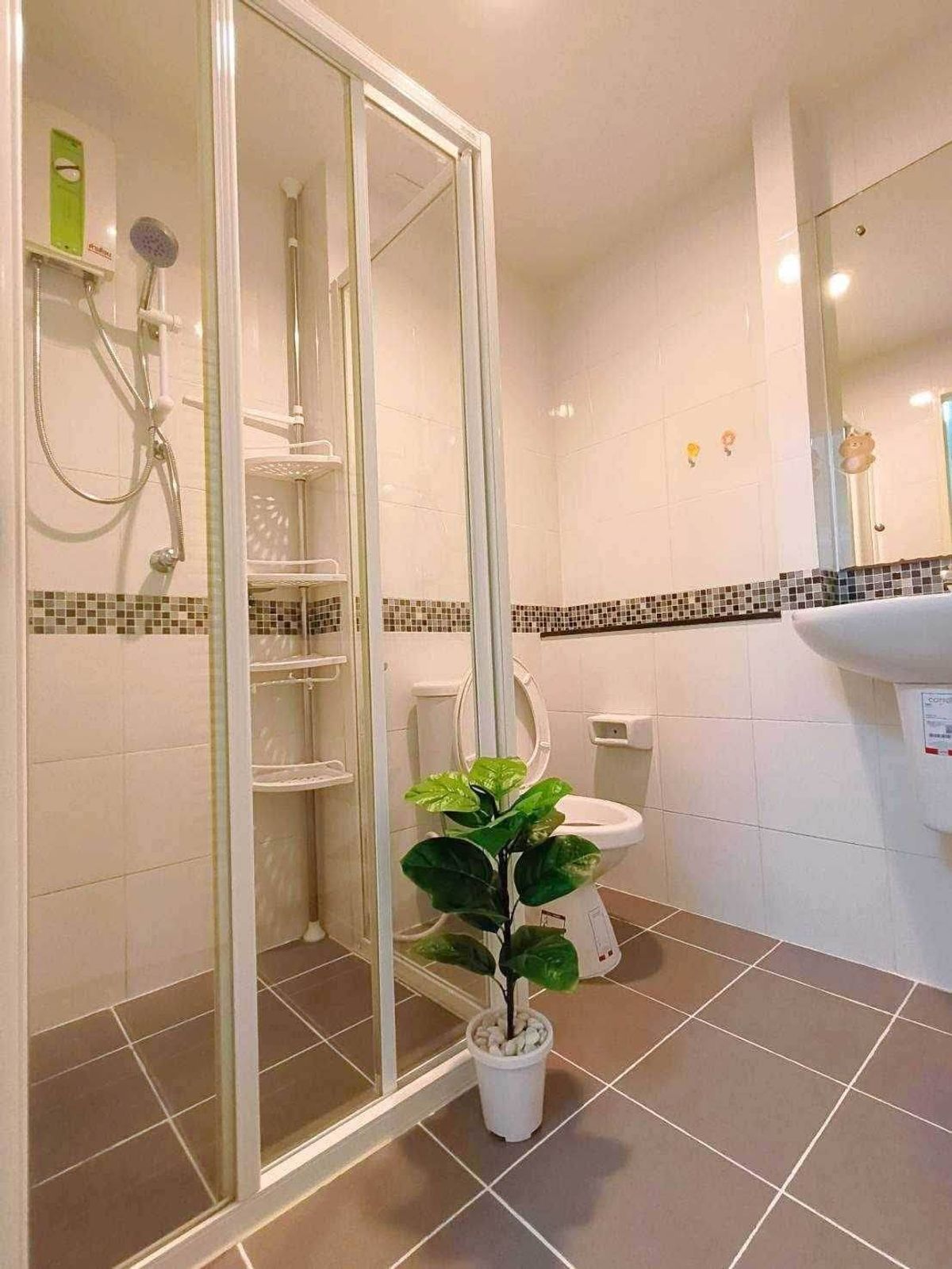 ขายคอนโดบางนา แบริ่ง ลาซาล : ขาย/ให้เช่า คอนโดอยู่ ห่างจาก BTS แบริ่ง ประมาณ 800 เมตร