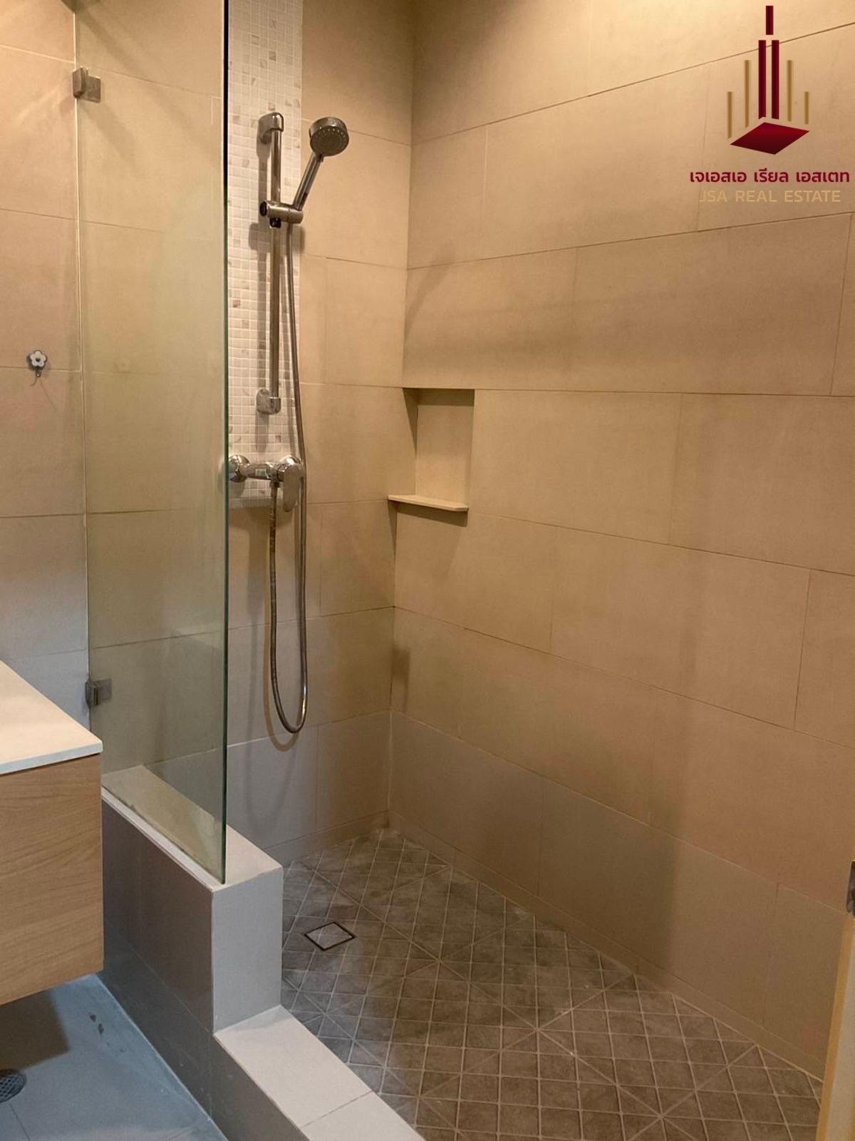 ให้เช่าคอนโดราชเทวี พญาไท : ✨ For Rent: Villa Rachatewi Condo ✨  💰 Only 20,000 THB/month