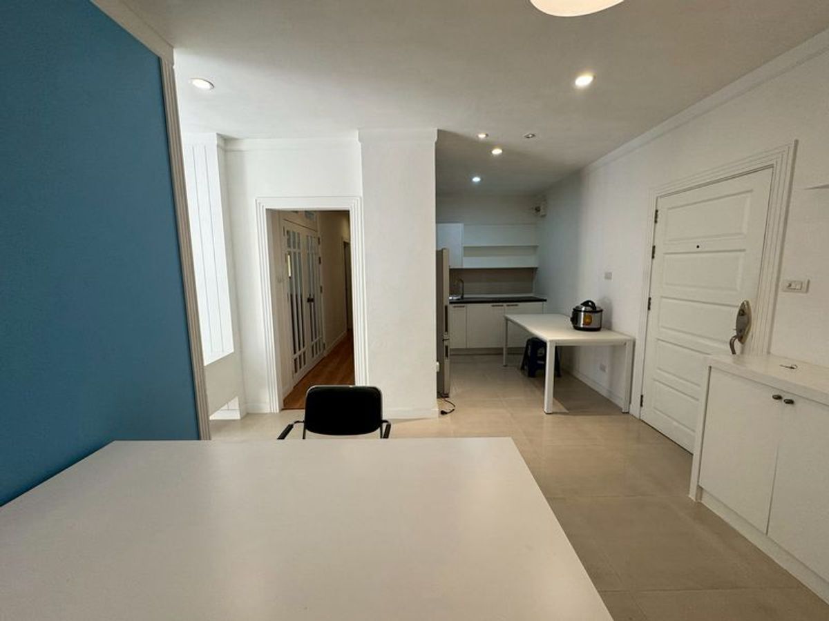 For SaleCondoRatchadapisek, Huaikwang, Suttisan : Condo for sale at Baan Klang Krung Resort, 3,290,000 baht [MKs250928]