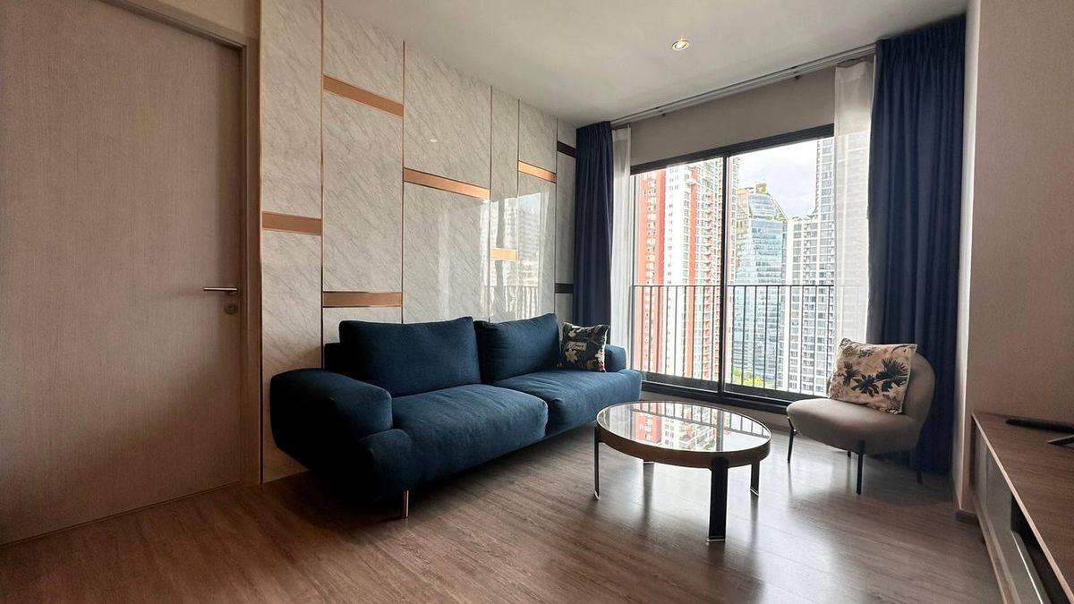 ให้เช่าคอนโดสุขุมวิท อโศก ทองหล่อ : for rent Rhythm ekkamai 2 bed super deal ⭐️🌈♥️