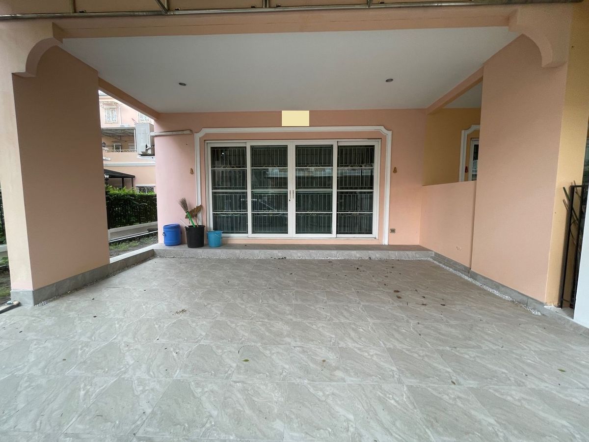 For RentTownhomeThaphra, Talat Phlu, Wutthakat : Rental after corner 37.6 sq. 3 bedrooms, 3 water, 3 -story townhome, Erbein, Sathorn
