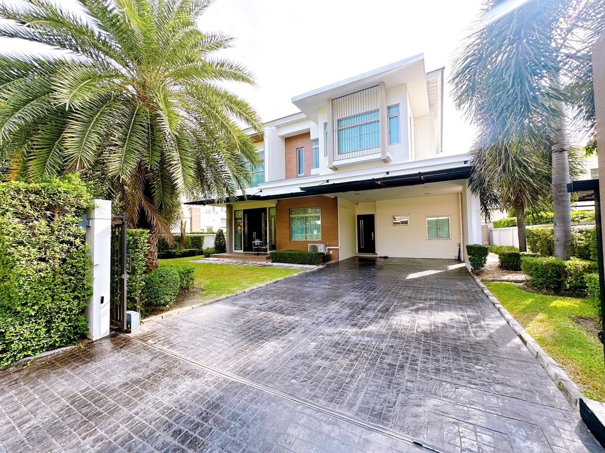 บ้านลาดกระบัง สุวรรณภูมิ : Luxury Home โครงการ Perfect Masterpiece กรุงเทพกรีฑา-พระราม9 