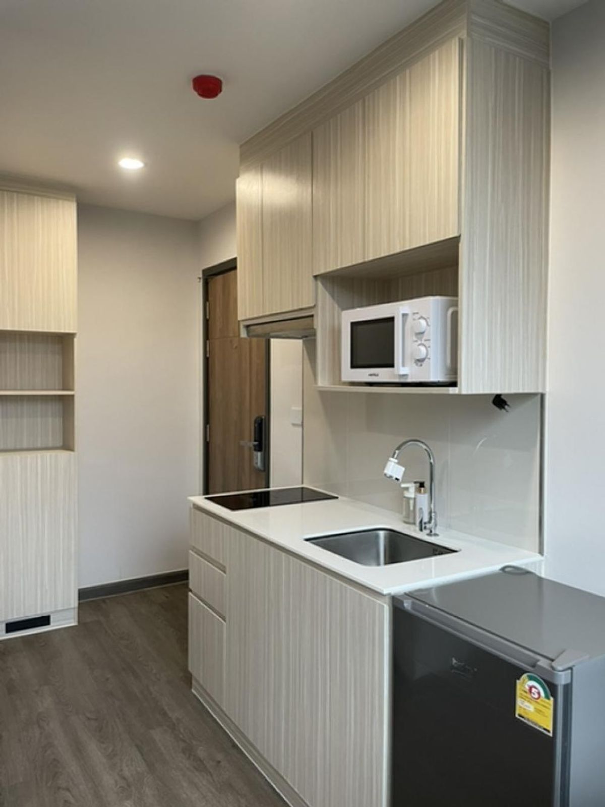 For SaleCondoRatchadapisek, Huaikwang, Suttisan : Asher Privé Sutthisan / 1 Bedroom (Sale with Tenant), Ashor Preverse Sutthisan / 1 Bedroom