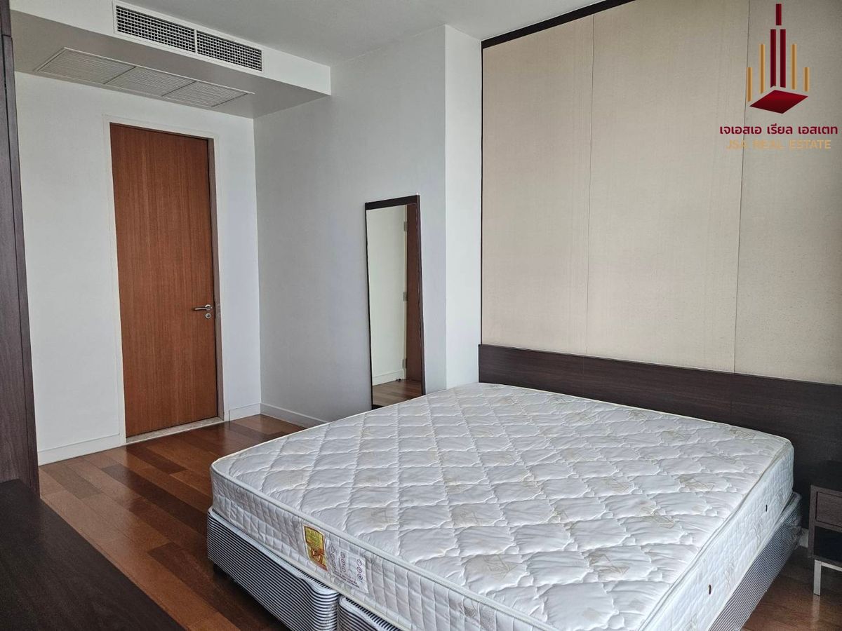 ให้เช่าคอนโดสาทร นราธิวาส : ✨ For Rent: Chatrium Residence Riverside Condo ✨💰 Only 65,000 THB/month