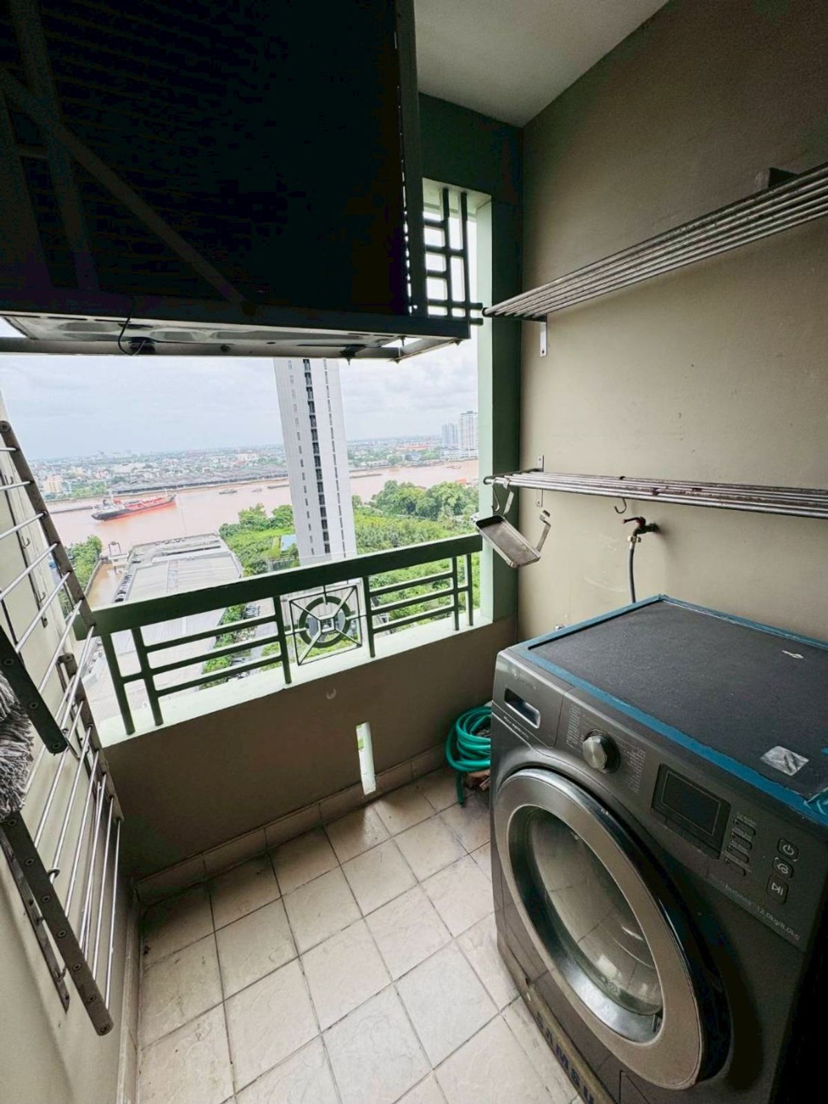 For RentCondoRama3 (Riverside),Satupadit : ✅ LPRV106 ✅ Line : @p2nproperty