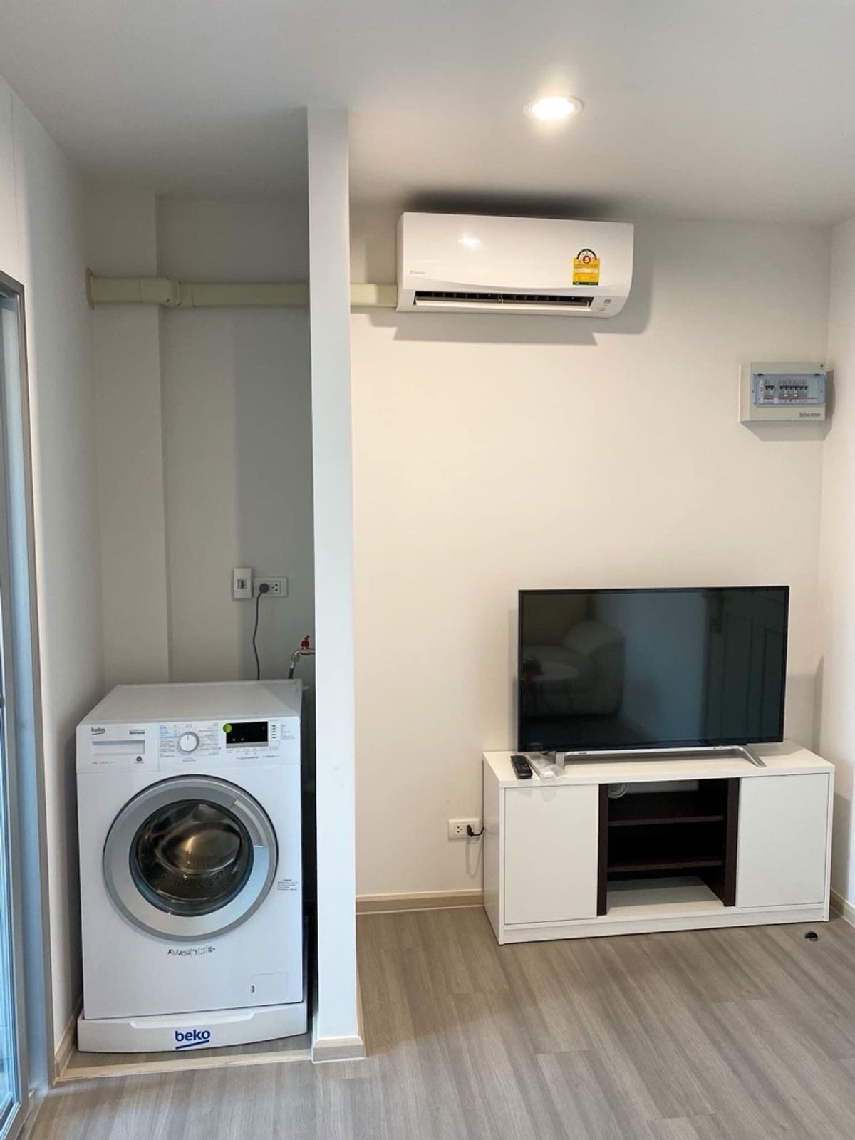 ให้เช่าคอนโดปิ่นเกล้า จรัญสนิทวงศ์ : ให้เช่า The parkland🏕️จรัญ-ปิ่นเกล้า ตึก B ชั้น 6 ขนาด 30 ตร.ม. ราคา 13,000 บาท