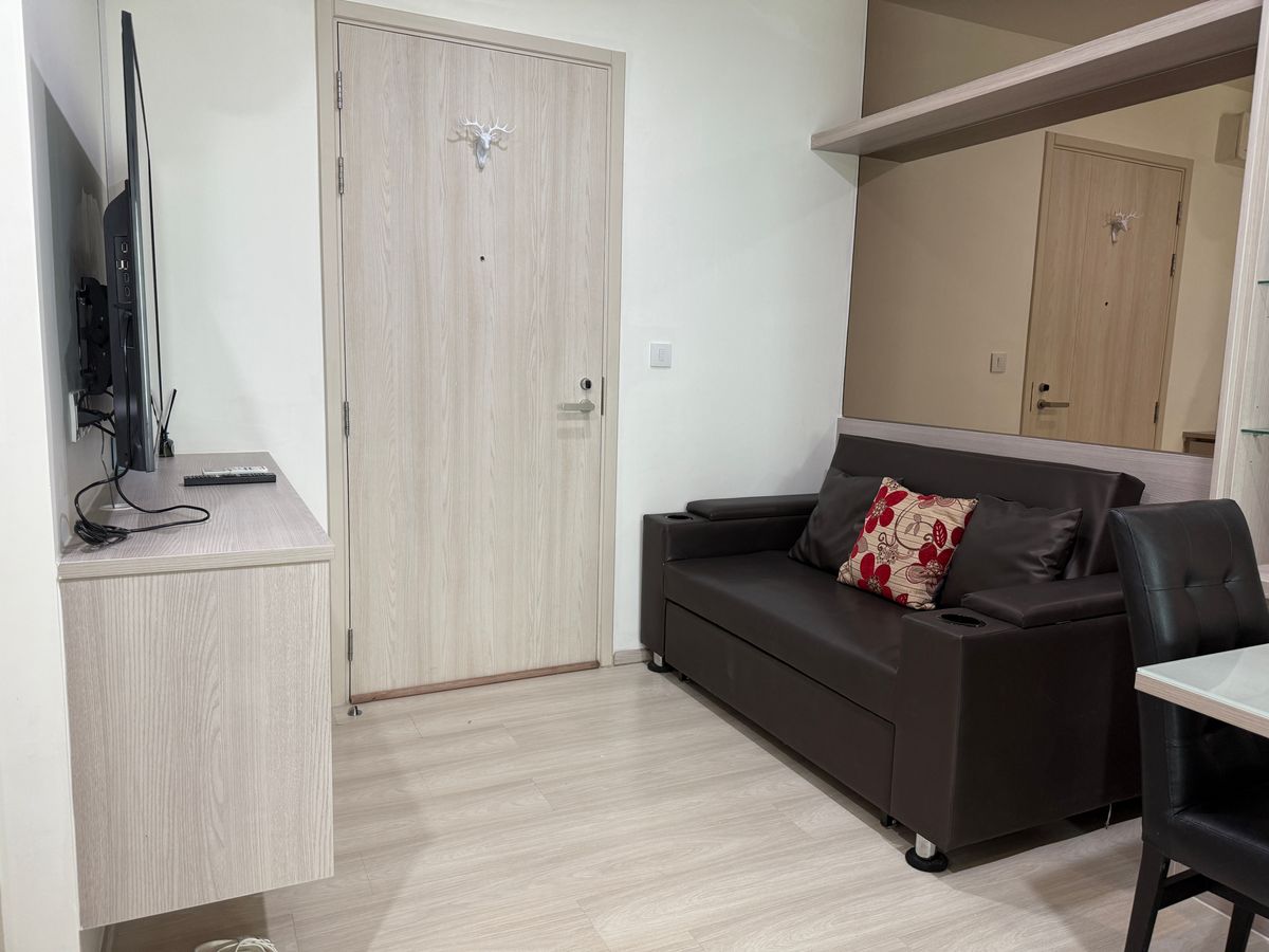 ให้เช่าคอนโดพระราม 9 เพชรบุรีตัดใหม่ RCA : 🔥 HOT DEAL 1 bedroom for rent at Life asoke 🔥