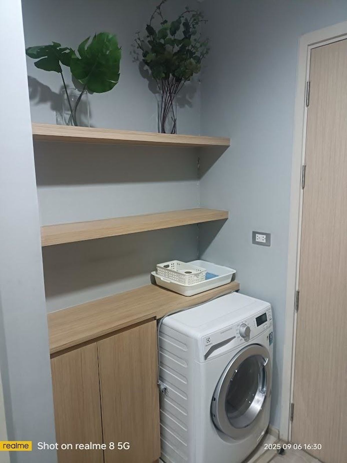 ให้เช่าคอนโดพระราม 9 เพชรบุรีตัดใหม่ RCA : ให้ เช่า ด่วน ริธึ่ม อโศก 2 Rhythm Asoke2 1ห้องนอน 1ห้องน้ำ (ราคาพิเศษ)