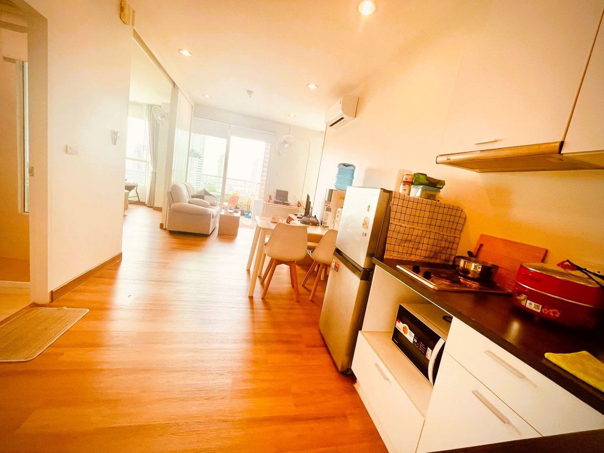 For SaleCondoWongwianyai, Charoennakor : FQ for sale in Lightthouse Condo Condo Price 4,000,000 baht [MKS250969]