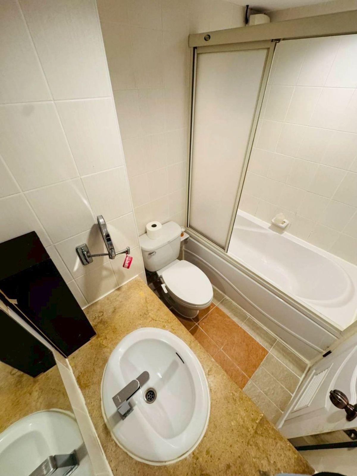 For RentCondoRama3 (Riverside),Satupadit : ✅ LPRV106 ✅ Line : @p2nproperty