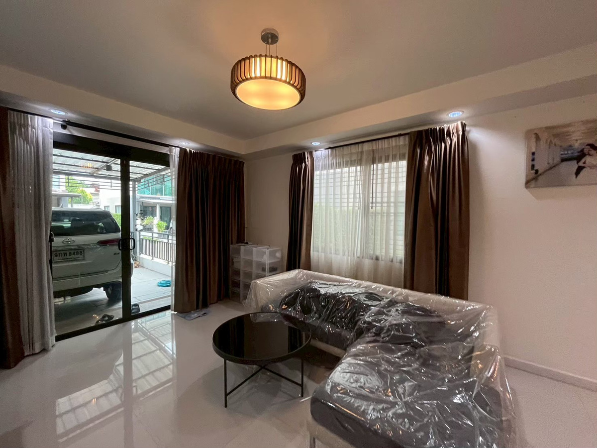 For SaleTownhomeRama 2, Bang Khun Thian : Corner house near Central Rama 2 🛍️ Town Avenue Cocos Rama 2 Soi 50 / 3 bedrooms (for sale), Town Avenue Cocos Rama 2 Soi 50 / 3 Bedrooms (FOR SALE) BALL297