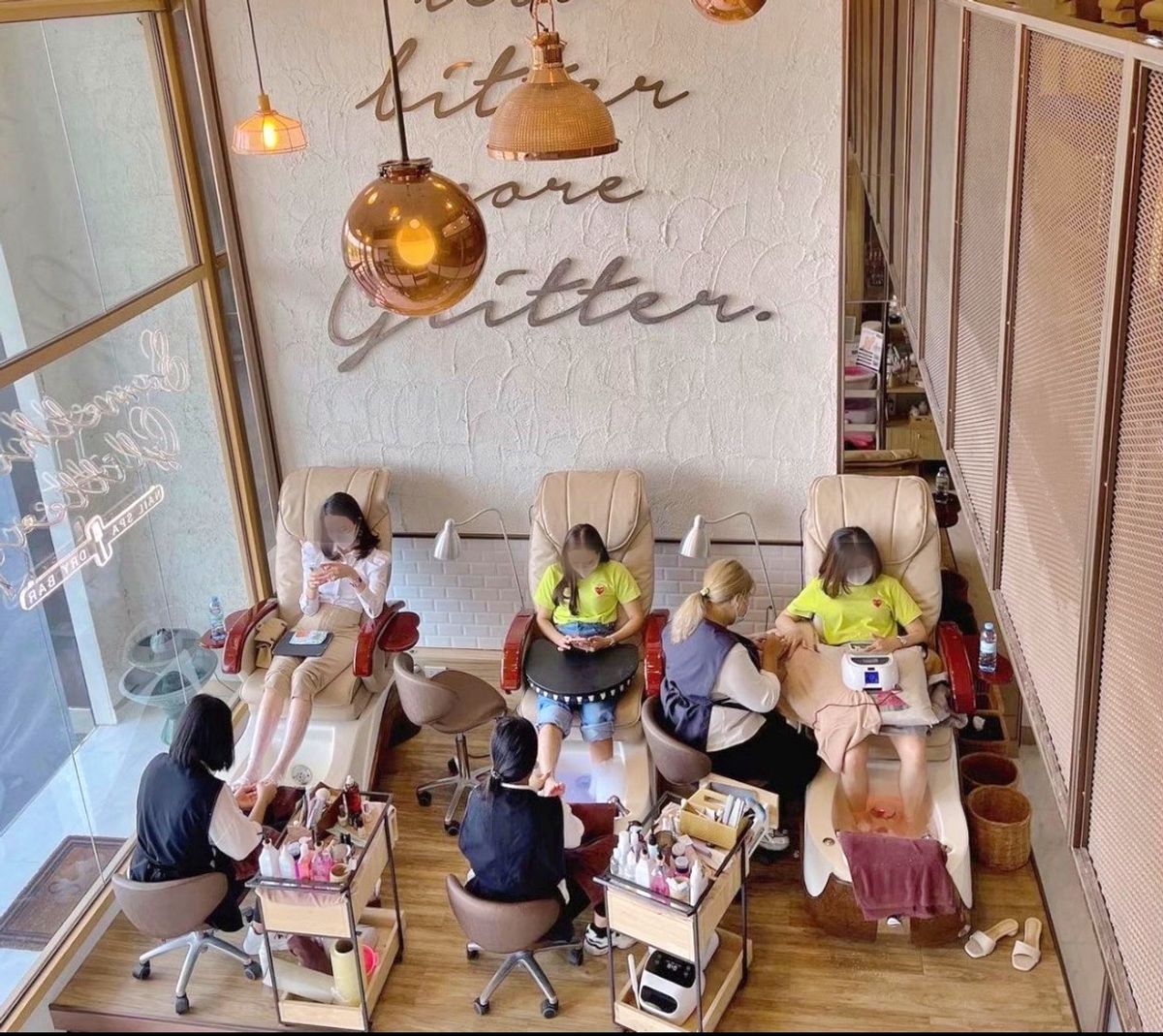 เซ้งร้านค้า/ตลาดนัดลาดพร้าว101 แฮปปี้แลนด์ : เซ้งร้านเสริมสวย กรุงเทพกรีฑา เปิดมากว่า8ปี ไม่มีวันหยุด โครงการ The Park