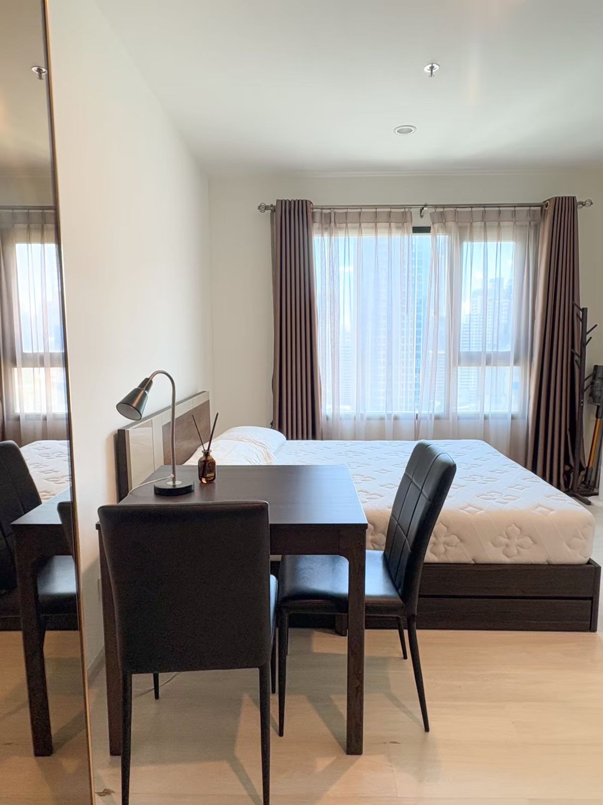 For RentCondoRama9, Petchburi, RCA : 🔥 Hot Deal 1 Bedroom for Life Asoke 🔥