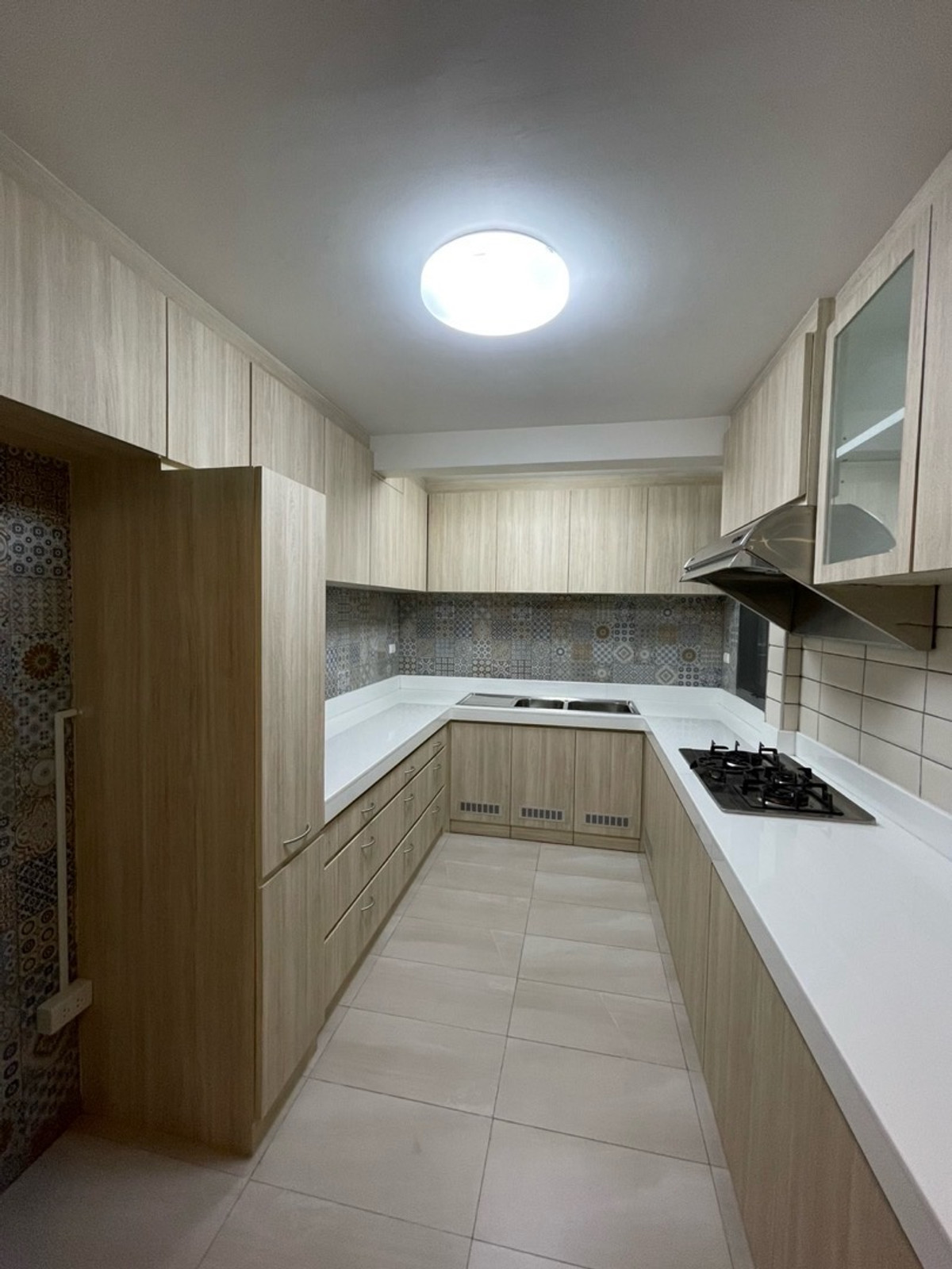 For RentHouseSukhumvit, Asoke, Thonglor : Rent a detached house, Pridi Phanom Yong 45, wide room, a lot of areas near BTS Phra Khanong, Sukhumvit Road, near the main road, near Airport Link, Ekamai -Ram Inthra Expressway.