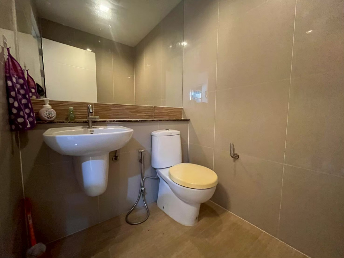 For SaleTownhomeRama 2, Bang Khun Thian : Corner house near Central Rama 2 🛍️ Town Avenue Cocos Rama 2 Soi 50 / 3 bedrooms (for sale), Town Avenue Cocos Rama 2 Soi 50 / 3 Bedrooms (FOR SALE) BALL297