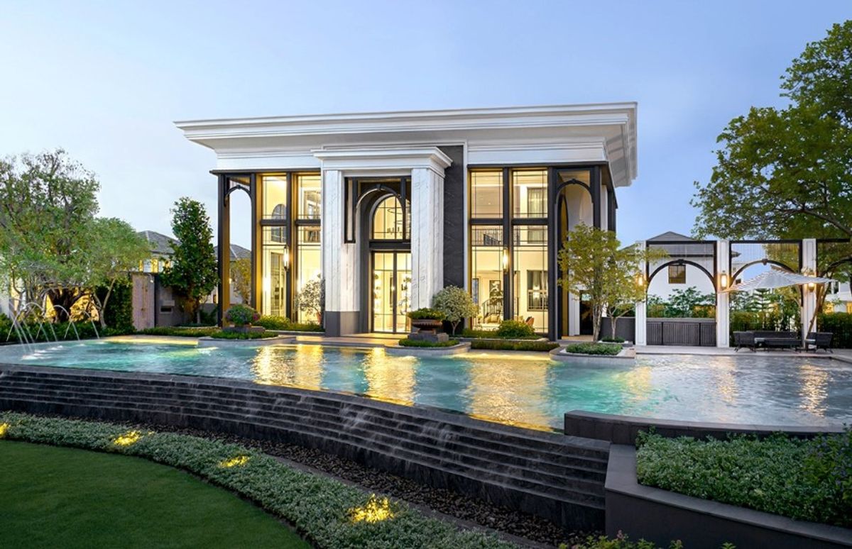 บ้านลาดกระบัง สุวรรณภูมิ : พร้อมเช่า! บ้านโครงการหรู สไตล์ Modern Classic  4 ห้องนอน 5 ห้องน้ำ เฟอร์ครบ ใกล้ รร.นานาชาติ Verso 