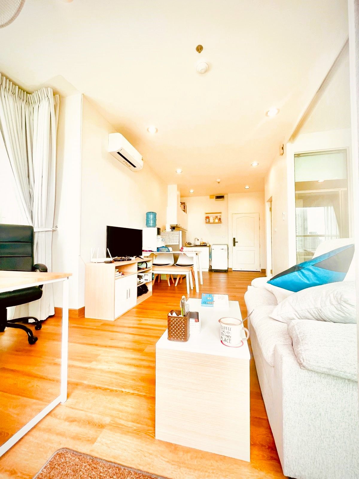 For SaleCondoWongwianyai, Charoennakor : FQ for sale in Lightthouse Condo Condo Price 4,000,000 baht [MKS250969]