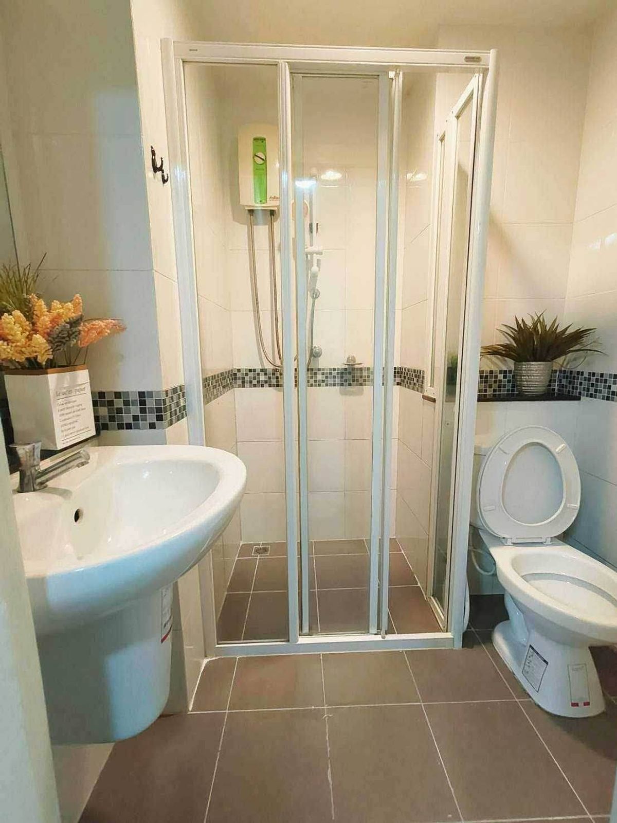 ขายคอนโดบางนา แบริ่ง ลาซาล : ขาย/ให้เช่า คอนโดอยู่ ห่างจาก BTS แบริ่ง ประมาณ 800 เมตร