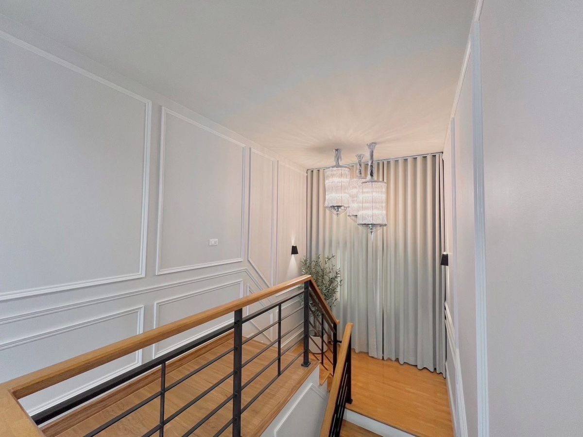 ให้เช่าบ้านบางนา แบริ่ง ลาซาล : ✨บ้านเดี่ยวหรู ทิศเหนือ ร่มเย็นสุดๆ  [𝐂𝐞𝐧𝐭𝐫𝐨 𝐁𝐚𝐧𝐠𝐧𝐚] แต่งสวยหรู สไตล์ 𝐌𝐨𝐝𝐞𝐫𝐧 𝐋𝐮𝐱𝐮𝐫𝐲✨