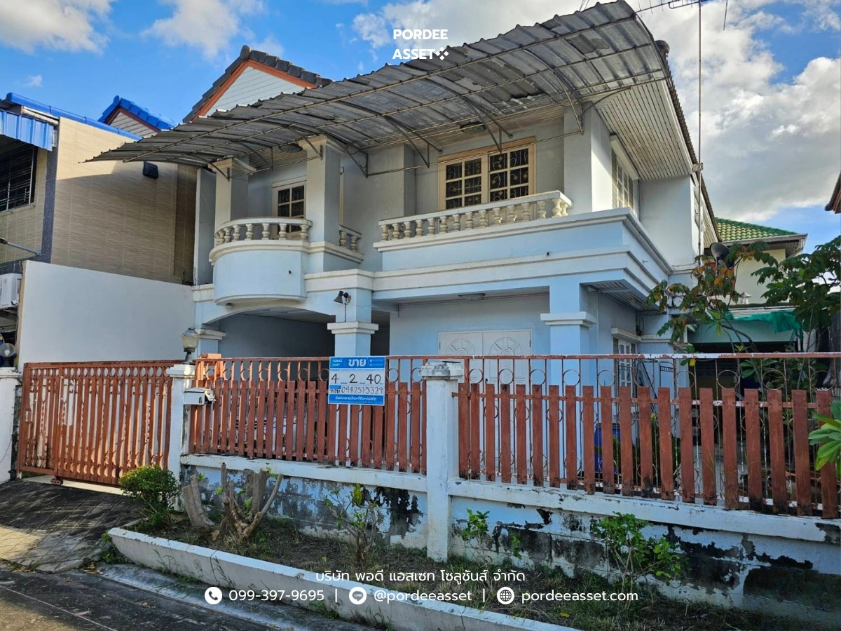 For SaleTownhomeNakhon Pathom : sell!! Twin house, Ban Suan Nakhon Chai Si, Nakhon Pathom Province (size 40 sq.w.), the road in front of the house, 7 meters wide, the project is on the main road, Petchkasem Road: (Baan Suan Nakhon Chai Si).