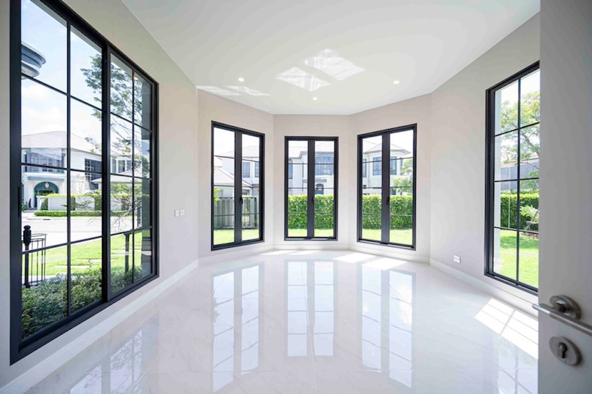 ขายบ้านพัฒนาการ ศรีนครินทร์ : ขายบ้านสวยหรู  นาราสิริ กรุงเทพกรีฑา  สวยพร้อมอยู่  