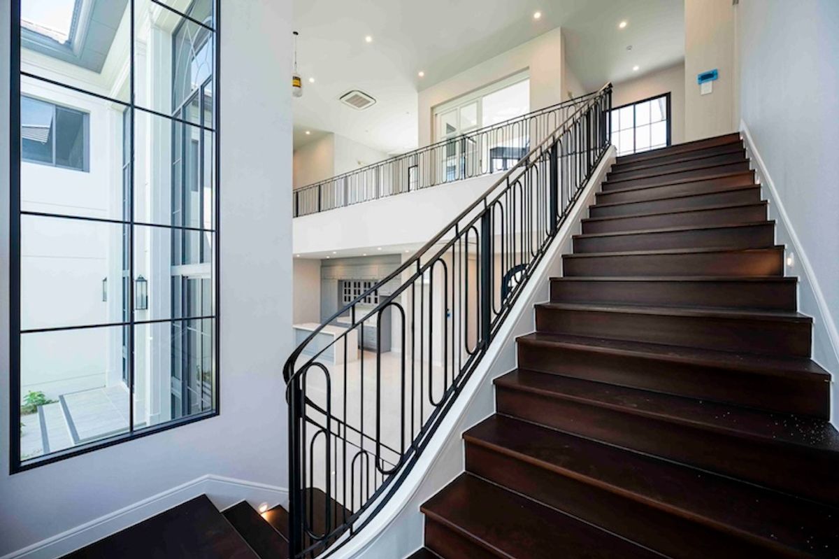 ขายบ้านพัฒนาการ ศรีนครินทร์ : ขายบ้านสวยหรู  นาราสิริ กรุงเทพกรีฑา  สวยพร้อมอยู่  