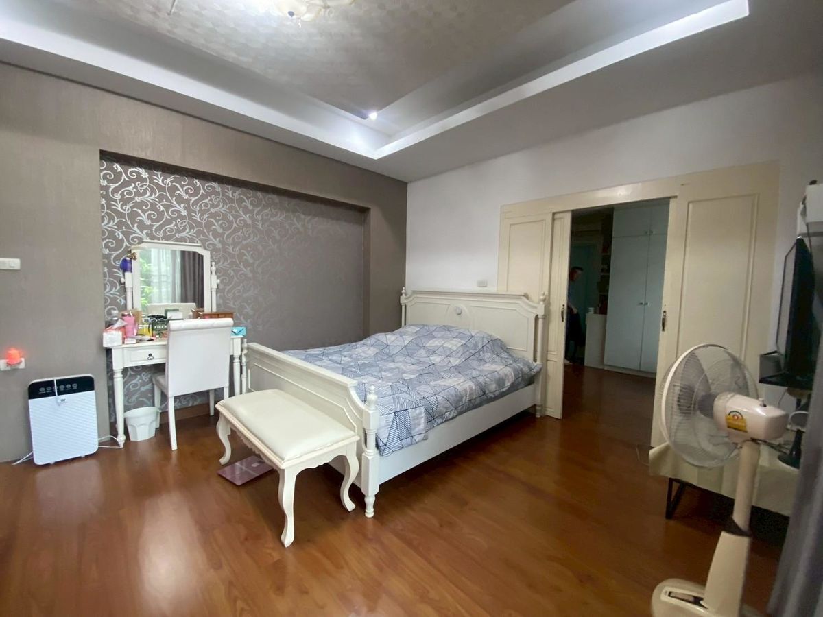 ขายบ้านวิภาวดี ดอนเมือง หลักสี่ : ขายบ้านเดี่ยว2ชั้น หมู่บ้านโนเบิล นีโอซิตี้ ดอนเมือง หลังมุม ทำเลดีบ้านสวย พร้อมอยู่