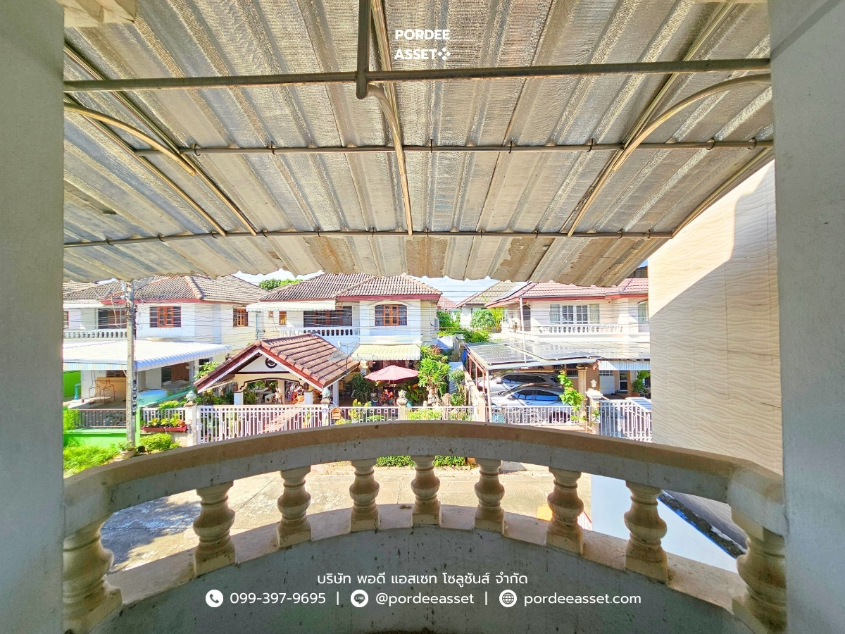 For SaleTownhomeNakhon Pathom : sell!! Twin house, Ban Suan Nakhon Chai Si, Nakhon Pathom Province (size 40 sq.w.), the road in front of the house, 7 meters wide, the project is on the main road, Petchkasem Road: (Baan Suan Nakhon Chai Si).